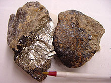 Samarskite