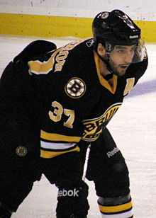 Patrice Bergeron 2011.jpg