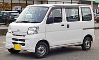 The first facelift model (2007-2017) Hijet Cargo standard-roof Deluxe (S321V)