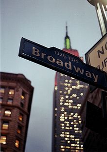 Broadway sign1.jpg