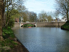 De Tolsteegbrug over de Stadsbuitengracht