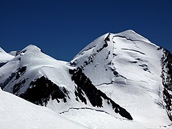 Pollux (vlevo) a Castor (vpravo)