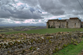 Vue du château de Pisy, côté est