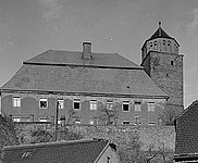 Amtshaus und Mauerturm, Fotografie: Roger Rössing (1952)