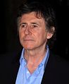 Gabriel Byrne interpreta il Conte Haraldson.